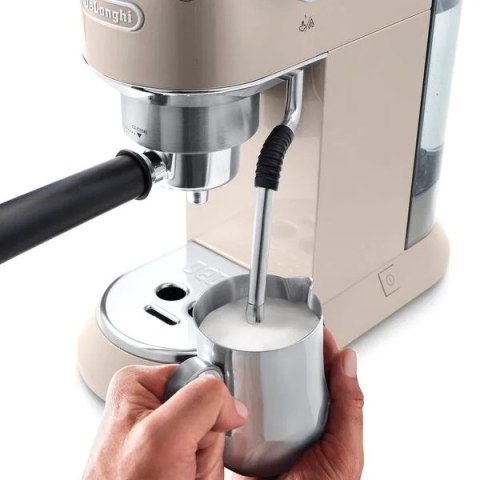 Ekspres do kawy DeLonghi EC885.BG (WYPRZEDAŻ) Ekspres do kawy DeLonghi EC885.BG (WYPRZEDAŻ)
