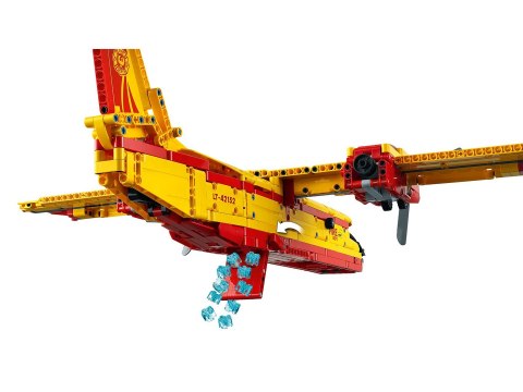 LEGO Technic 42152 Samolot gaśniczy LEGO Technic 42152 Samolot gaśniczy