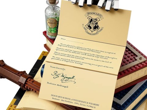 LEGO Harry Potter 76391 Ikony - Hogwartu Edycja Kolekcjonerska (WYPRZEDAŻ) LEGO Harry Potter 76391 Ikony - Hogwartu Edycja Kolekcjonerska (WYPRZEDAŻ)