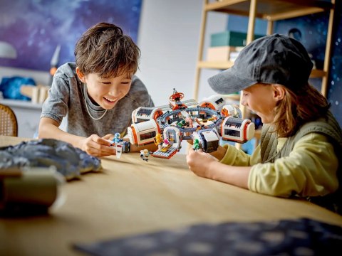 LEGO City 60433 Modułowa stacja kosmiczna LEGO City 60433 Modułowa stacja kosmiczna