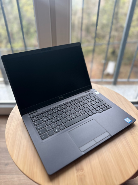 Laptop 13,3" DELL Latitude 5300 i5 16/256GB W11Pro Laptop 13,3" DELL Latitude 5300 i5 16/256GB W11Pro