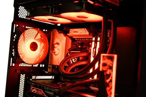 Actina PBM 9800X3D/32GB/2TB/RTX4070S/850W Actina PBM 9800X3D/32GB/2TB/RTX4070S/850W