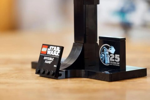 LEGO Star Wars 75377 Niewidzialna ręka LEGO Star Wars 75377 Niewidzialna ręka