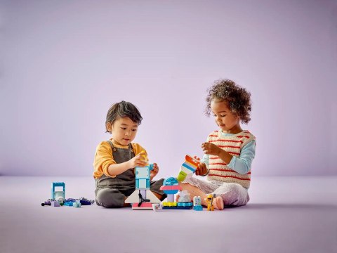 LEGO DUPLO 10422 Przygoda w promie kosmicznym 3 w 1 LEGO DUPLO 10422 Przygoda w promie kosmicznym 3 w 1