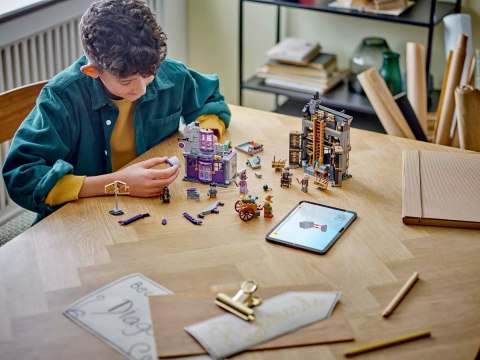 LEGO Harry Potter 76439 Sklepy Ollivandera i Madame Malkin LEGO Harry Potter 76439 Sklepy Ollivandera i Madame Malkin