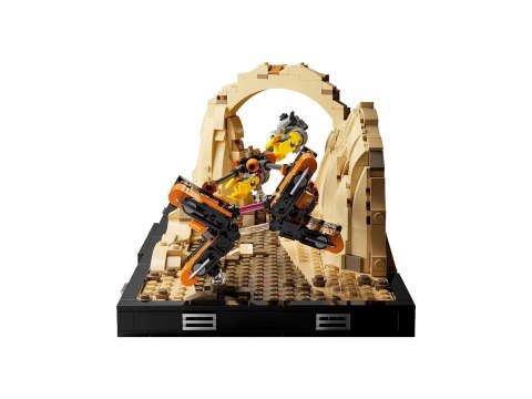 LEGO Star Wars 75380 Diorama: Wyścig ścigaczy w Mos Espa LEGO Star Wars 75380 Diorama: Wyścig ścigaczy w Mos Espa
