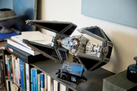 LEGO Star Wars 75382 TIE Interceptor LEGO Star Wars 75382 TIE Interceptor