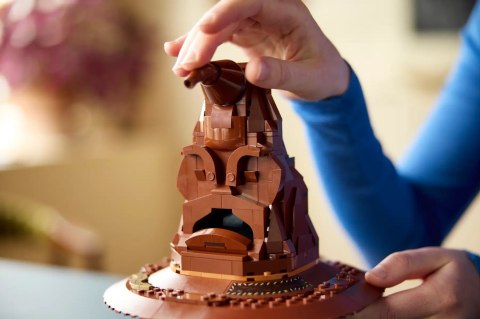 LEGO Harry Potter 76429 Mówiąca Tiara Przydziału LEGO Harry Potter 76429 Mówiąca Tiara Przydziału