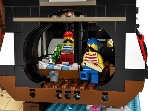 LEGO Ideas 21322 Piraci z Zatoki Barakud LEGO Ideas 21322 Piraci z Zatoki Barakud