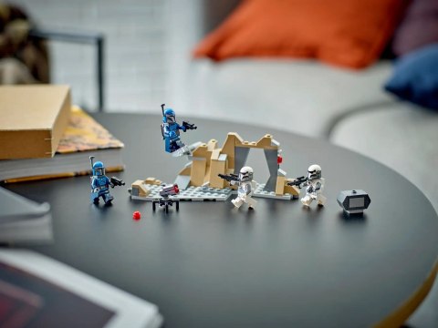 LEGO Star Wars 75373 Zasadzka na Mandalorze — zestaw bitewny LEGO Star Wars 75373 Zasadzka na Mandalorze — zestaw bitewny