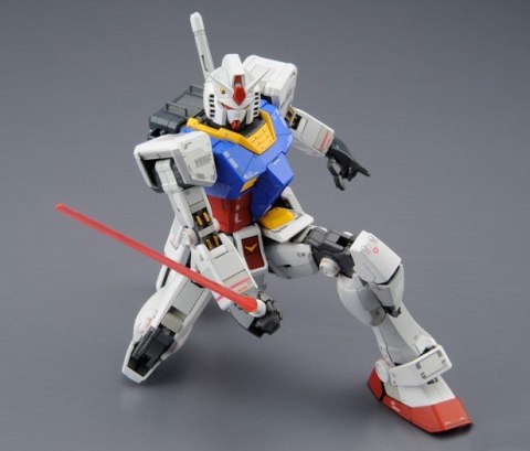 MG 1/100 RX-78-2 GUNDAM VER.3.0 BL MG 1/100 RX-78-2 GUNDAM VER.3.0 BL