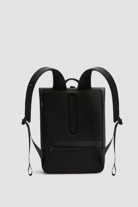 XD DESIGN PLECAK WODOODPORNY URBAN FLAP-TOP BLACK PN: P706.2601 XD DESIGN PLECAK WODOODPORNY URBAN FLAP-TOP BLACK PN: P706.2601