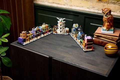LEGO HARRY POTTER 76444 Magiczne sklepy na Ulicy Pokątnej LEGO HARRY POTTER 76444 Magiczne sklepy na Ulicy Pokątnej