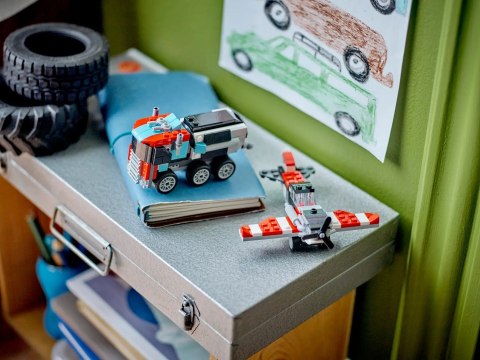 LEGO Creator 31146 Ciężarówka z platformą i helikopterem LEGO Creator 31146 Ciężarówka z platformą i helikopterem