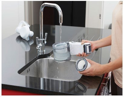 Odkurzacz bezworkowy, ręczny Black&Decker Pivot PV1820L-QW (35W; kolor biały) (WYPRZEDAŻ) Odkurzacz bezworkowy, ręczny Black&Decker Pivot PV1820L-QW (35W; kolor biały) (WYPRZEDAŻ)
