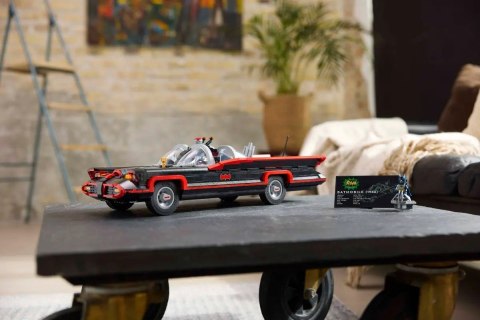 LEGO Batman 76328 The Classic TV Series Batmobile LEGO Batman 76328 The Classic TV Series Batmobile