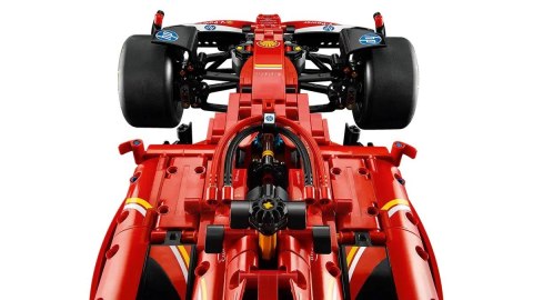 LEGO TECHNIC 42207 Bolid F1 Ferrari SF-24 LEGO TECHNIC 42207 Bolid F1 Ferrari SF-24