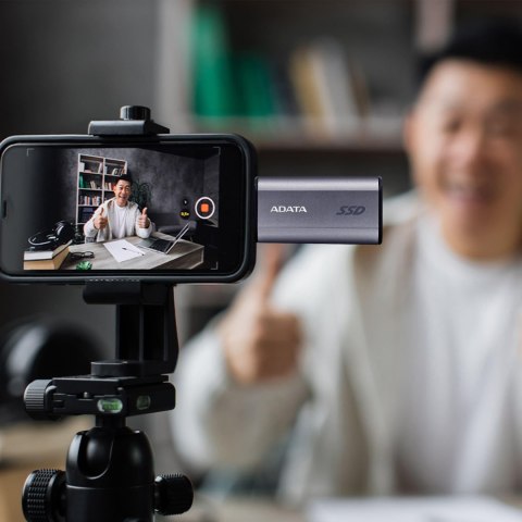 ADATA Adata Zewnętrzny dysk SSD SC750 2000G USB3.2C 1050/1000 MB/s