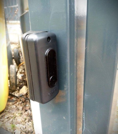 PRESBET DEA LINEAR XS - podstawy montażowe (kątowe) fotokomórek (komplet - 2szt.)