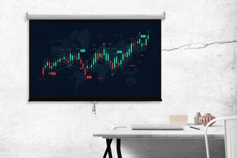 SPACETRONIK Ekran projekcyjny zwijany ręcznie 100" 16:9