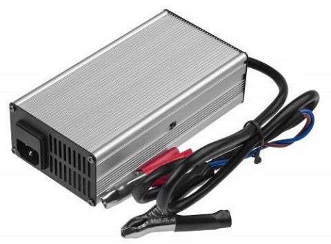 GREEN CELL ŁADOWARKA PROSTOWNIK DO AKUMULATORÓW LiFePO4 Green Cell 14.6V 10A ADCAV02