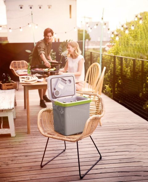 SEVERIN LODÓWKA TURYSTYCZNA 19L, 75 KWH- KLASA E, 49DB, FUNKCJA ECO (16W),UCHWYT, GNIAZDKO ZAPALNICZKI 12V, 58W TKB2924